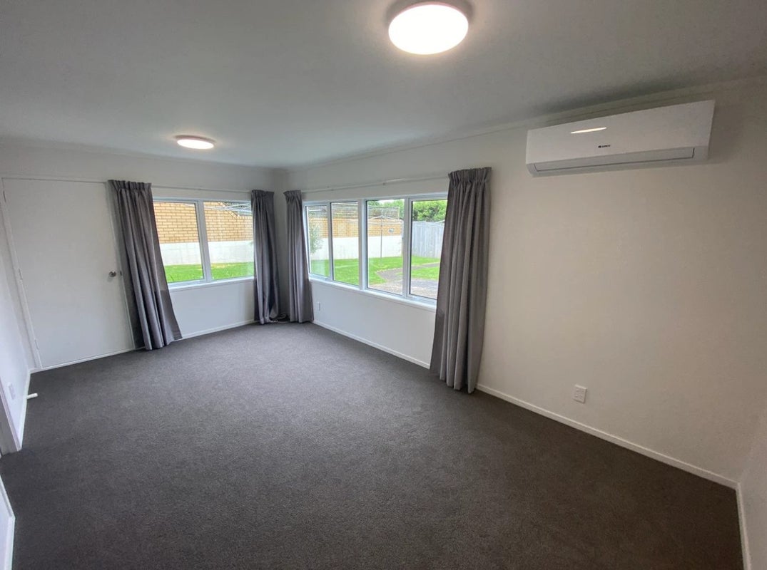 4/21 Clonbern Road, Remuera, Auckland - Carousel 2
