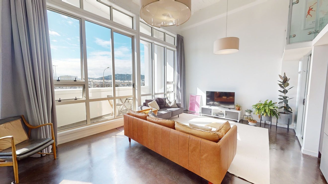111/107 Thorndon Quay, Pipitea, Wellington - Carousel 2