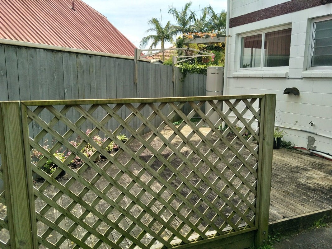 4/2 Grove Road, Sandringham, Auckland - Carousel 8