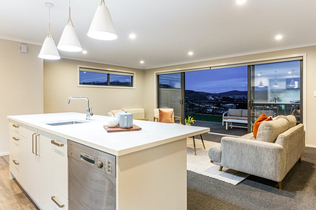 18A Omaka Place, Aotea, Porirua - Carousel 2