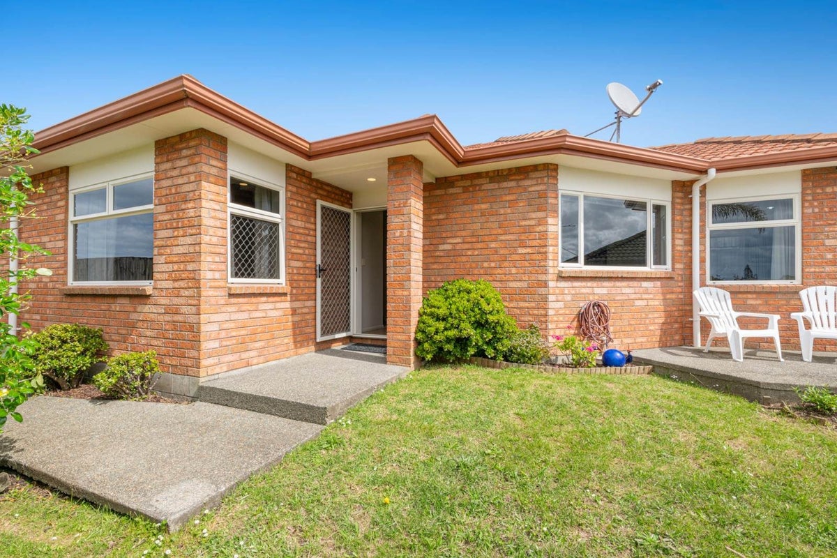 36 Elan Place, Stanmore Bay, Whangaparaoa - Carousel 1