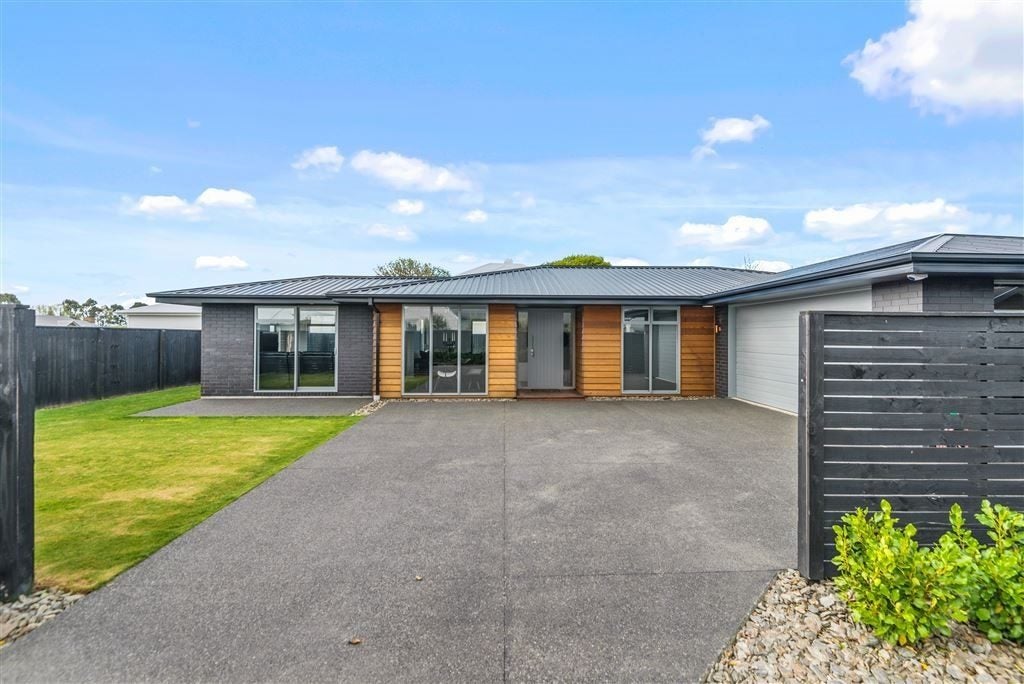 44 Lindsay Drive, Prebbleton, Prebbleton - Carousel 1