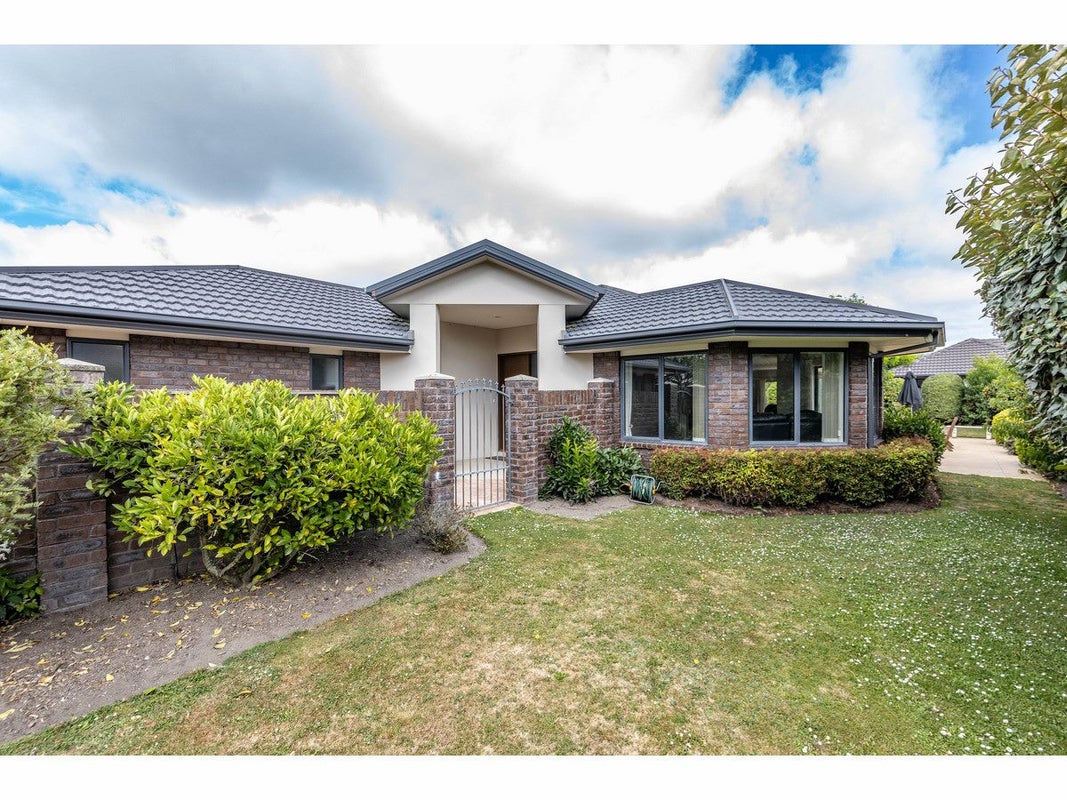 4 Annaby Drive, Northwood, Christchurch - Carousel 2