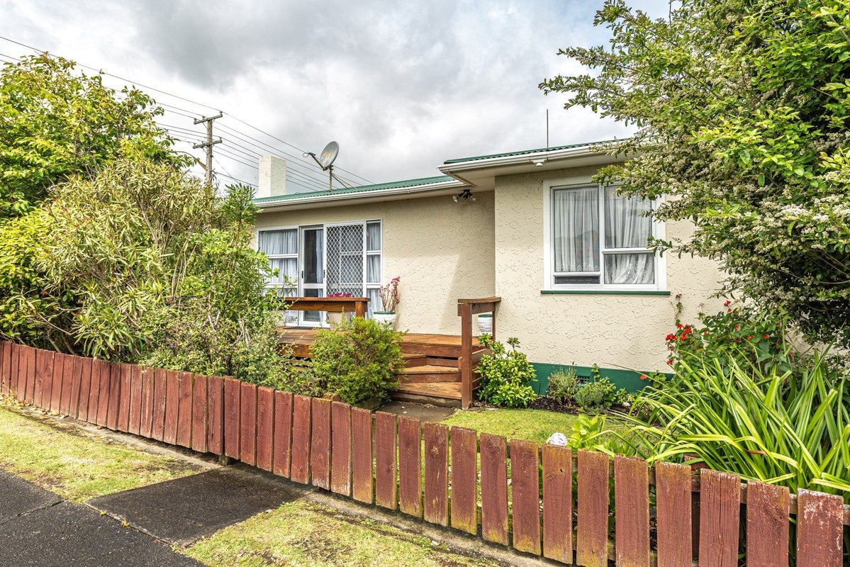 85 Cornfoot Street, Castlecliff, Whanganui - Carousel 2