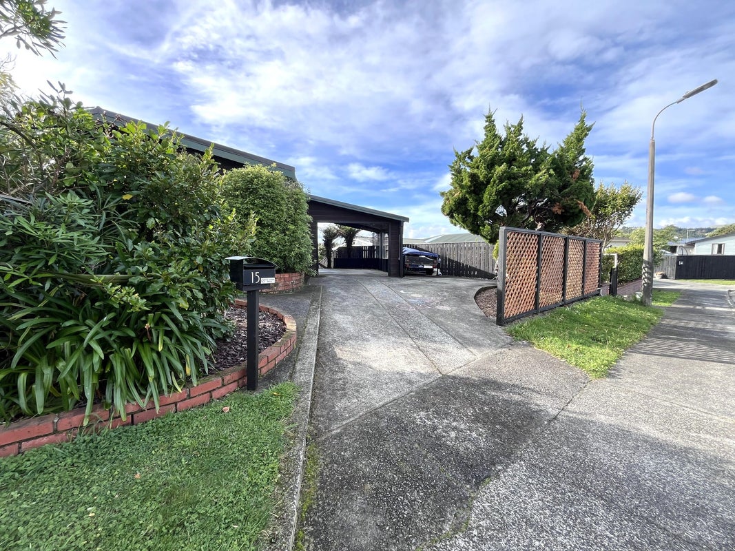 15 The Yardarm, Whitby, Porirua - Carousel 21