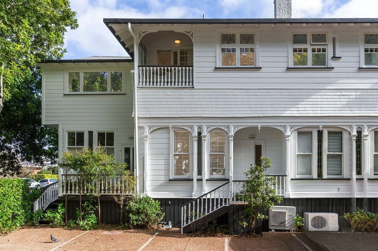 323C Mount Eden Road, Mount Eden, Auckland - Carousel 1