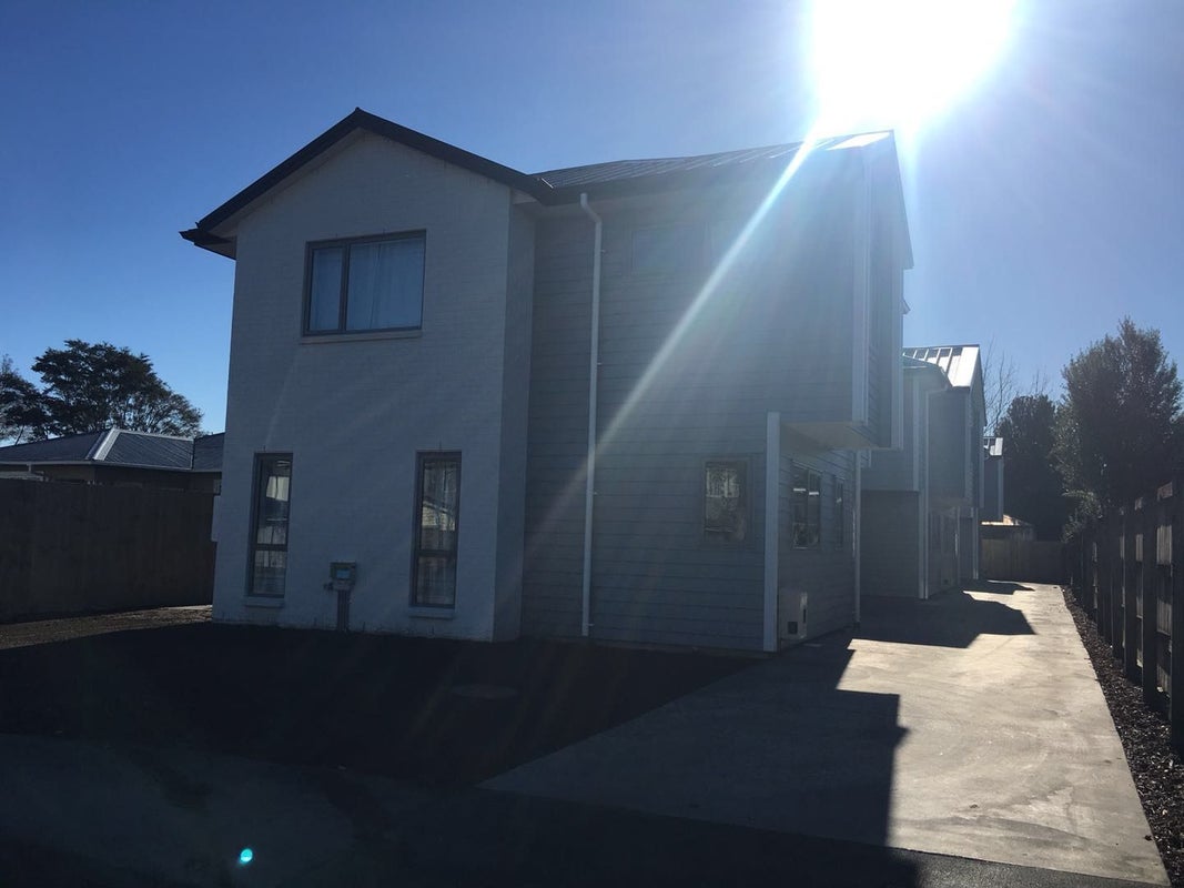4/158 Killarney Road, Frankton, Hamilton - Carousel 1