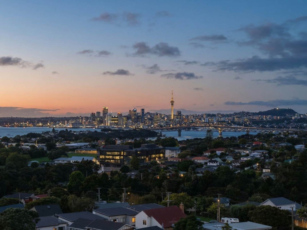1C Tui Glen Road, Birkenhead, Auckland - Carousel 2