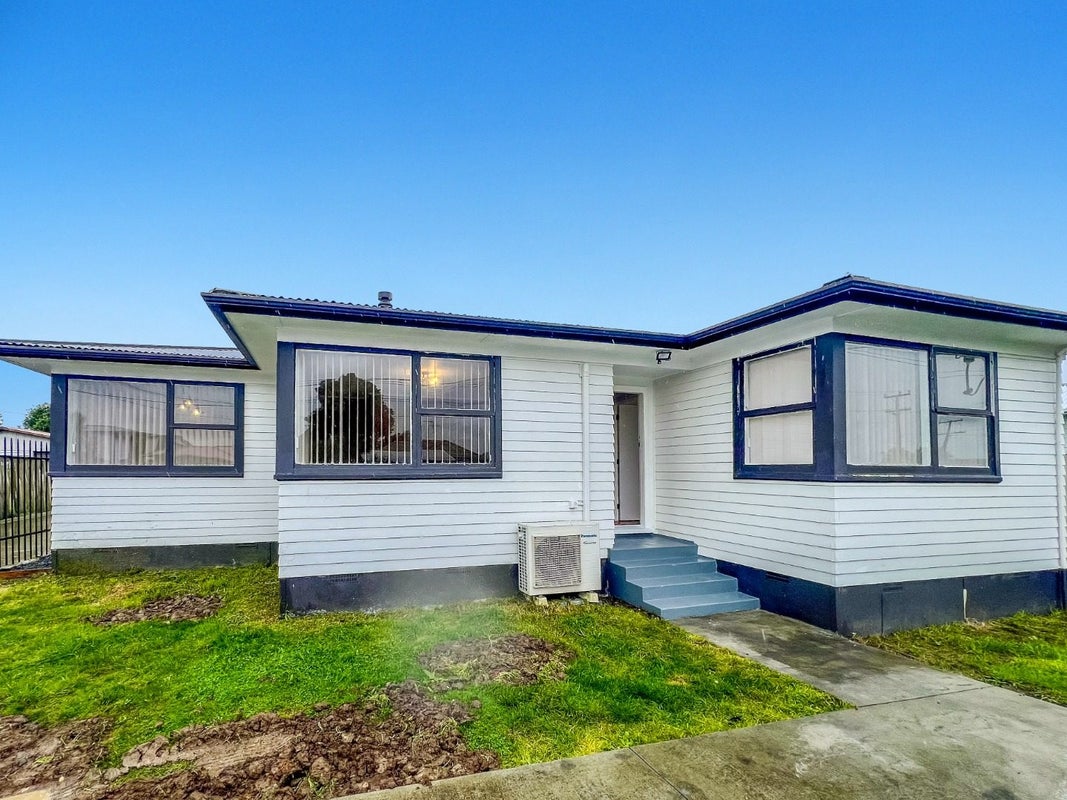 46 Valentine Street, Papakura, Papakura - Carousel 2