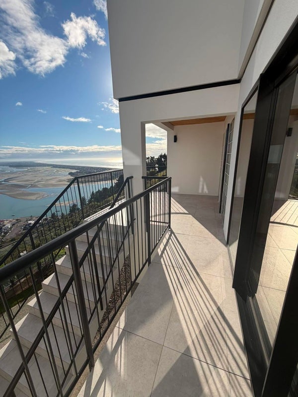 16 Hurst Seager Lane, Clifton, Christchurch - Carousel 21