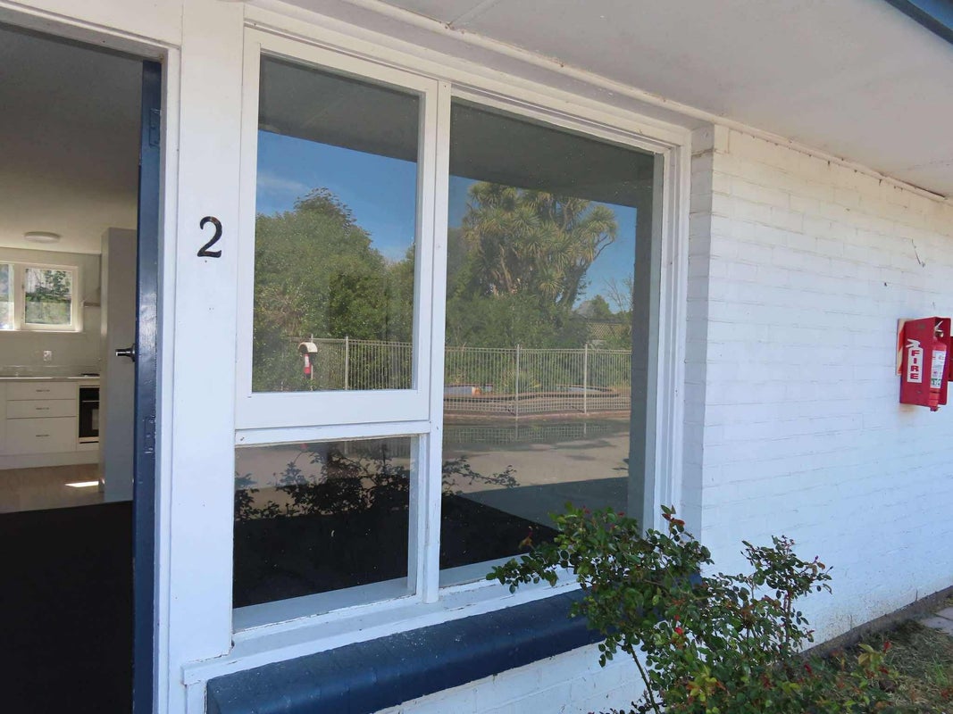 2/121A Estuary Road, South New Brighton, Christchurch - Carousel 2