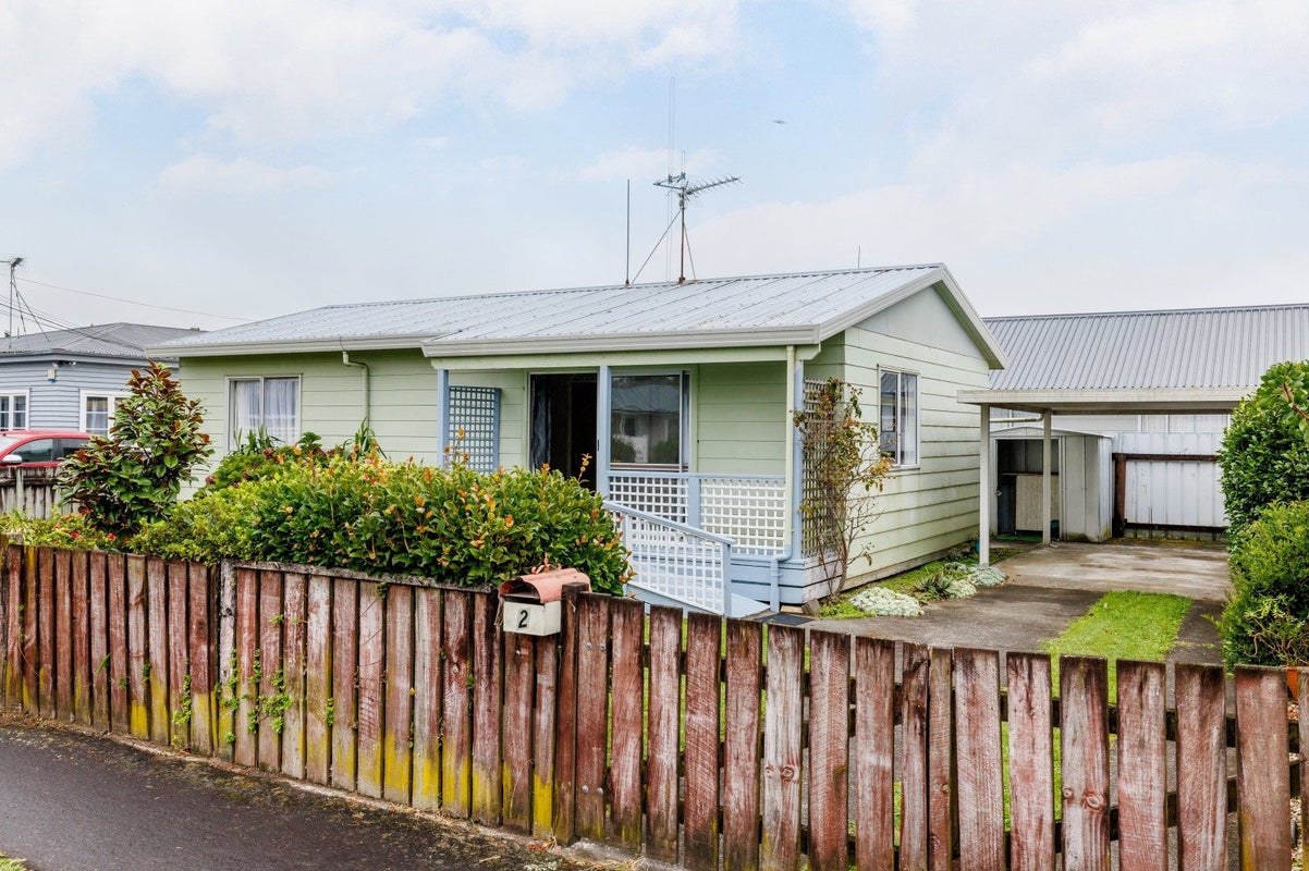 2 Sunnyside Road, Nawton, Hamilton - Carousel 2