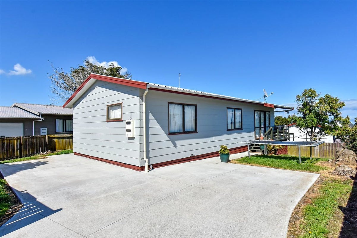 1/45 Templeton Place, Clendon Park, Auckland - Carousel 1