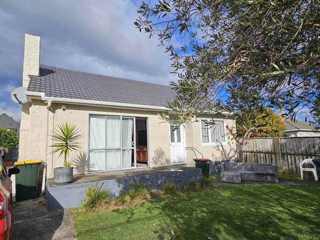 1/90 Witako Street, Epuni, Lower Hutt - Carousel 2