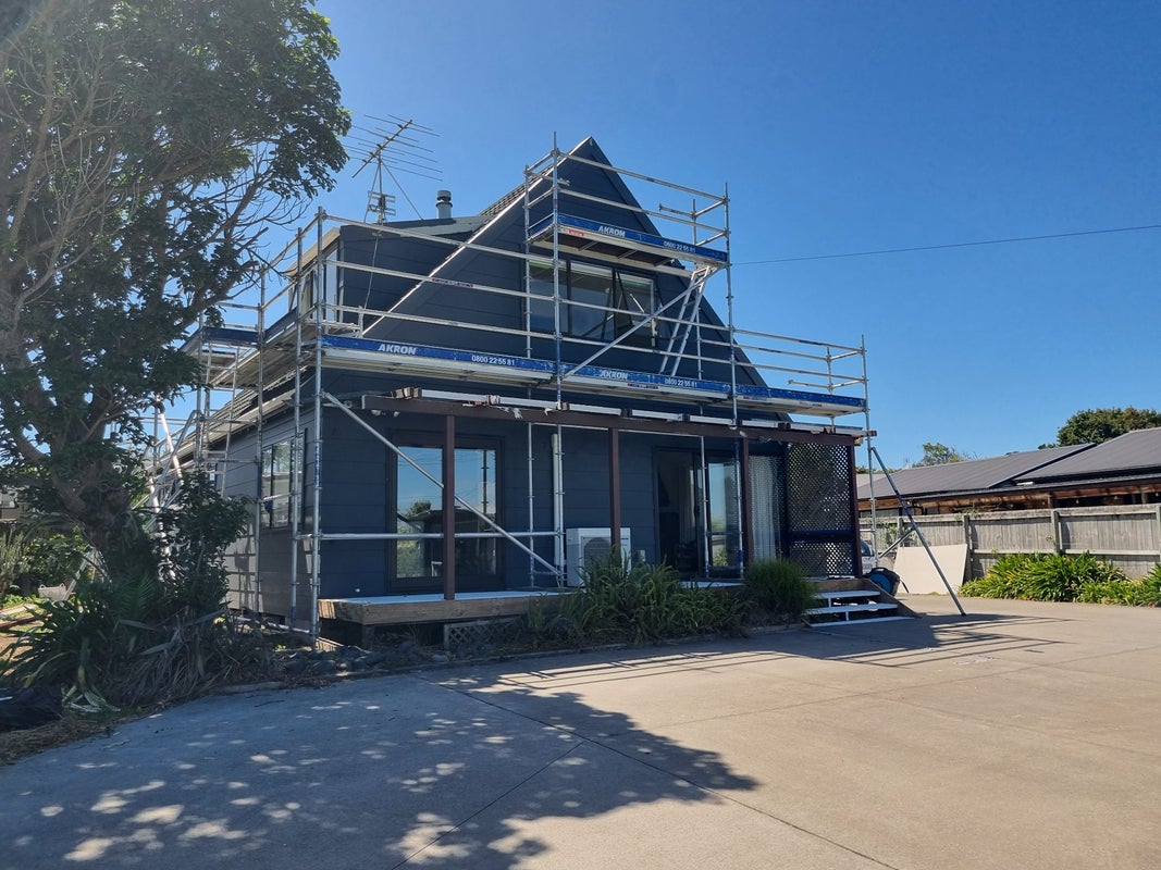 22 Cherrie Road, Beachlands, Auckland - Carousel 1
