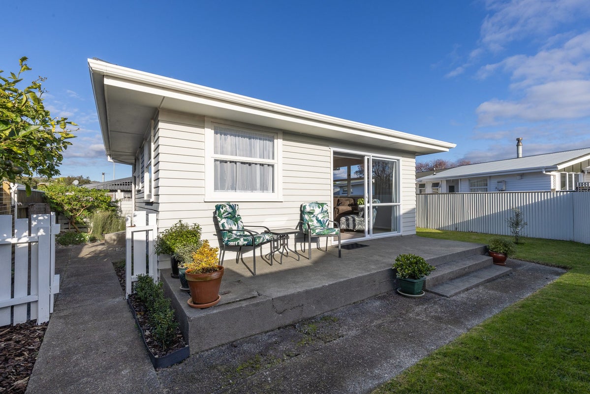69A Michael RD, Paraparaumu Beach, Paraparaumu - Carousel 2
