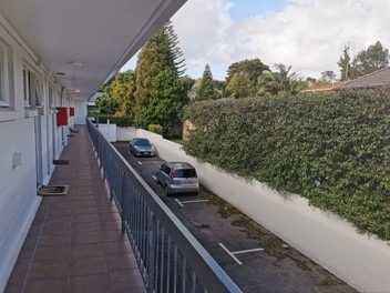 9/30 Kimberley Road, Epsom, Auckland - Carousel 10