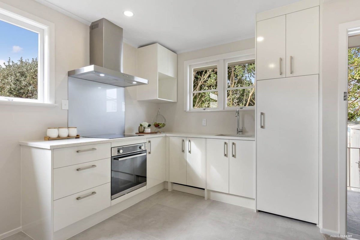 3/6A Cornwall Park Avenue, Epsom, Auckland - Carousel 2
