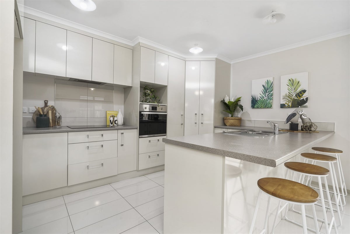 20 Max Landing, Grandview Heights, Hamilton - Carousel 2