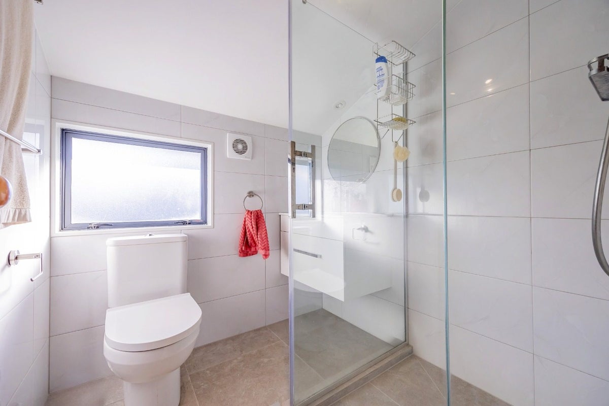 3/52 College Road, St Johns, Auckland - Carousel 2