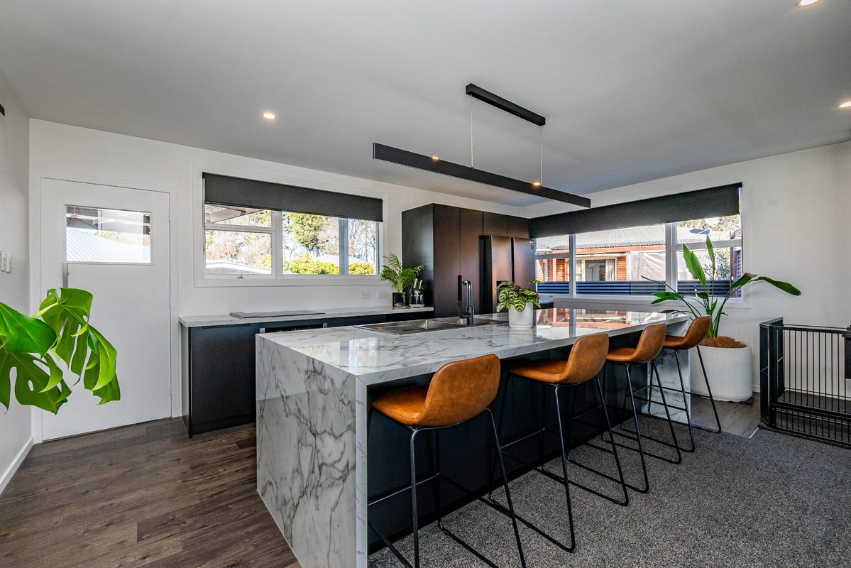 6 Shaw Street, Temuka - Carousel 2