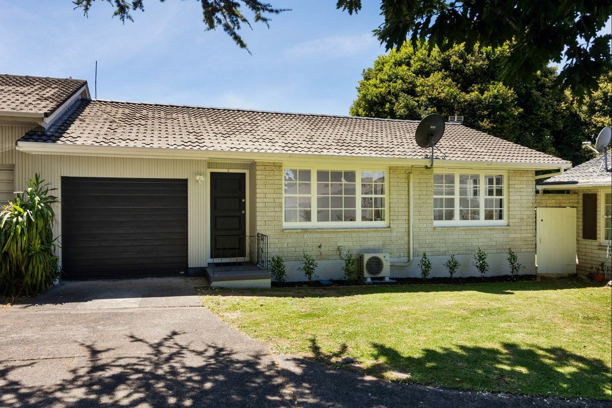 2/99 Panama Road, Mount Wellington, Auckland - Carousel 1