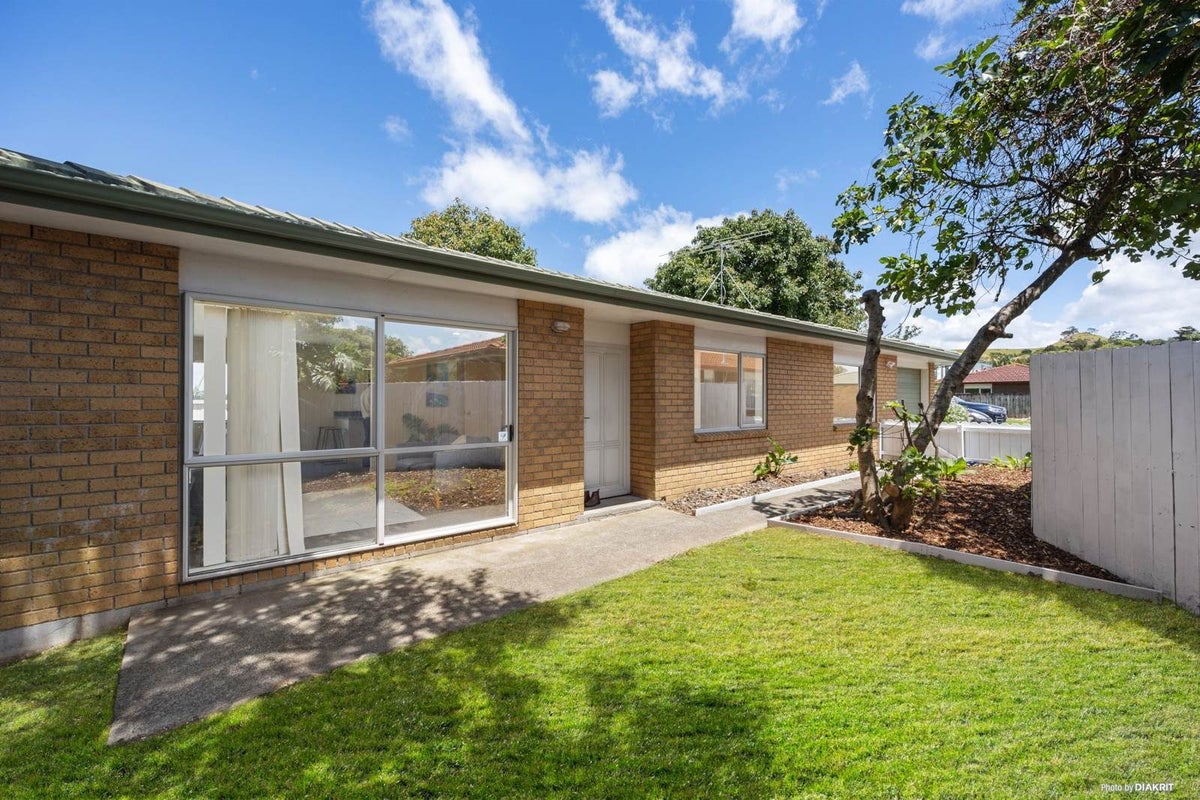 114 Crawford Avenue, Mangere Bridge, Auckland - Carousel 2