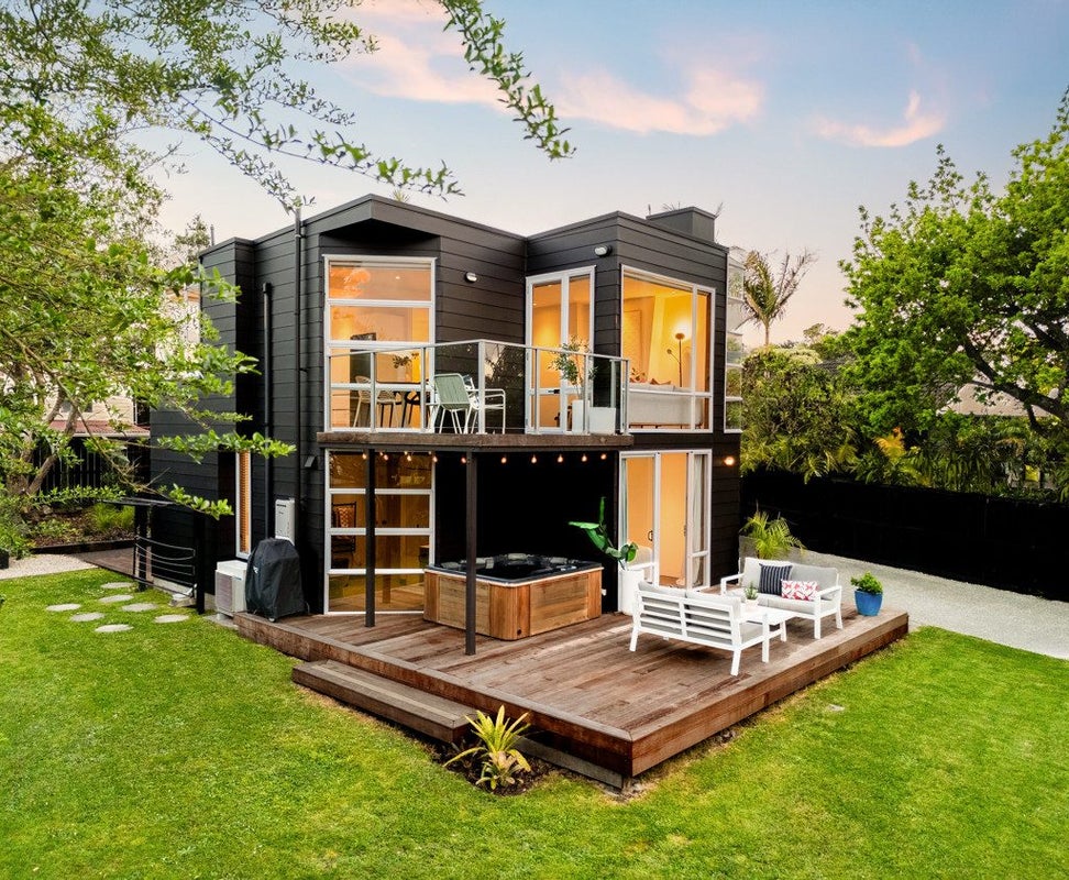 5B Hadfield Avenue, Waterview, Auckland - Carousel 2