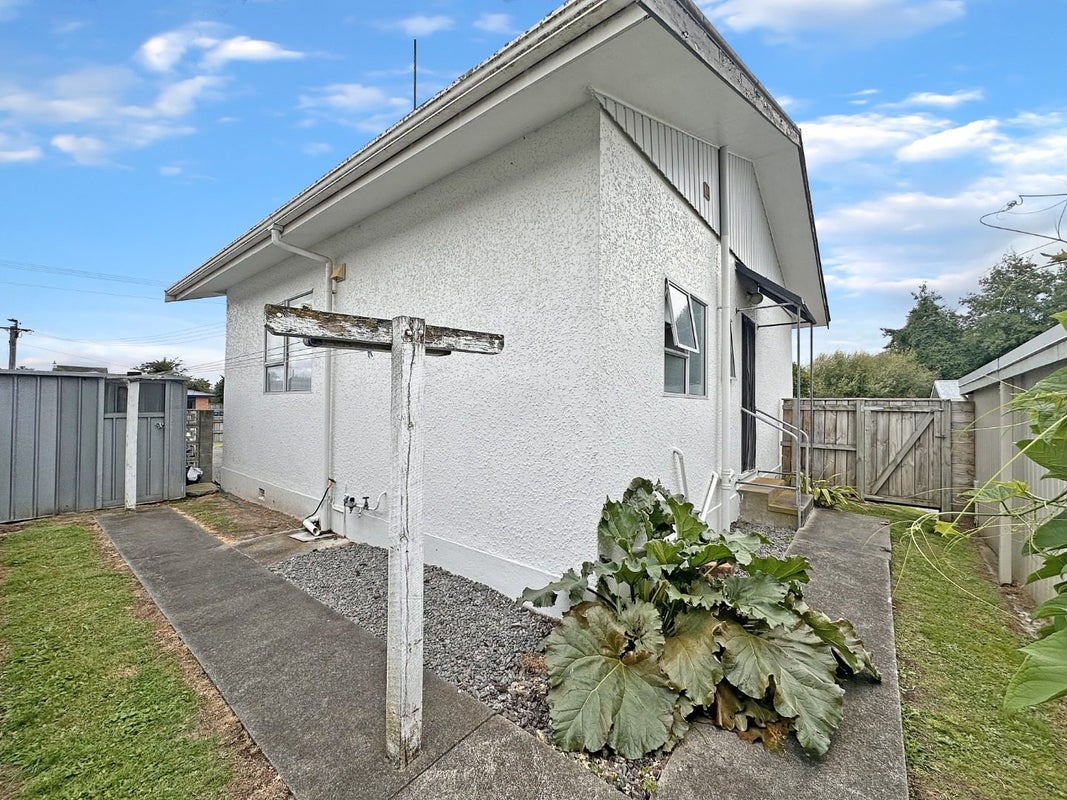 4A Queen Street, Aramoho, Whanganui - Carousel 8