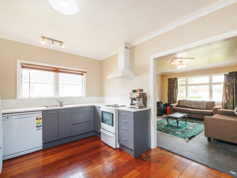 32A McGregor Street, Milson, Palmerston North - Carousel 2