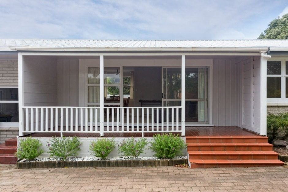 22 Compton Street, Fenton Park, Rotorua - Carousel 2