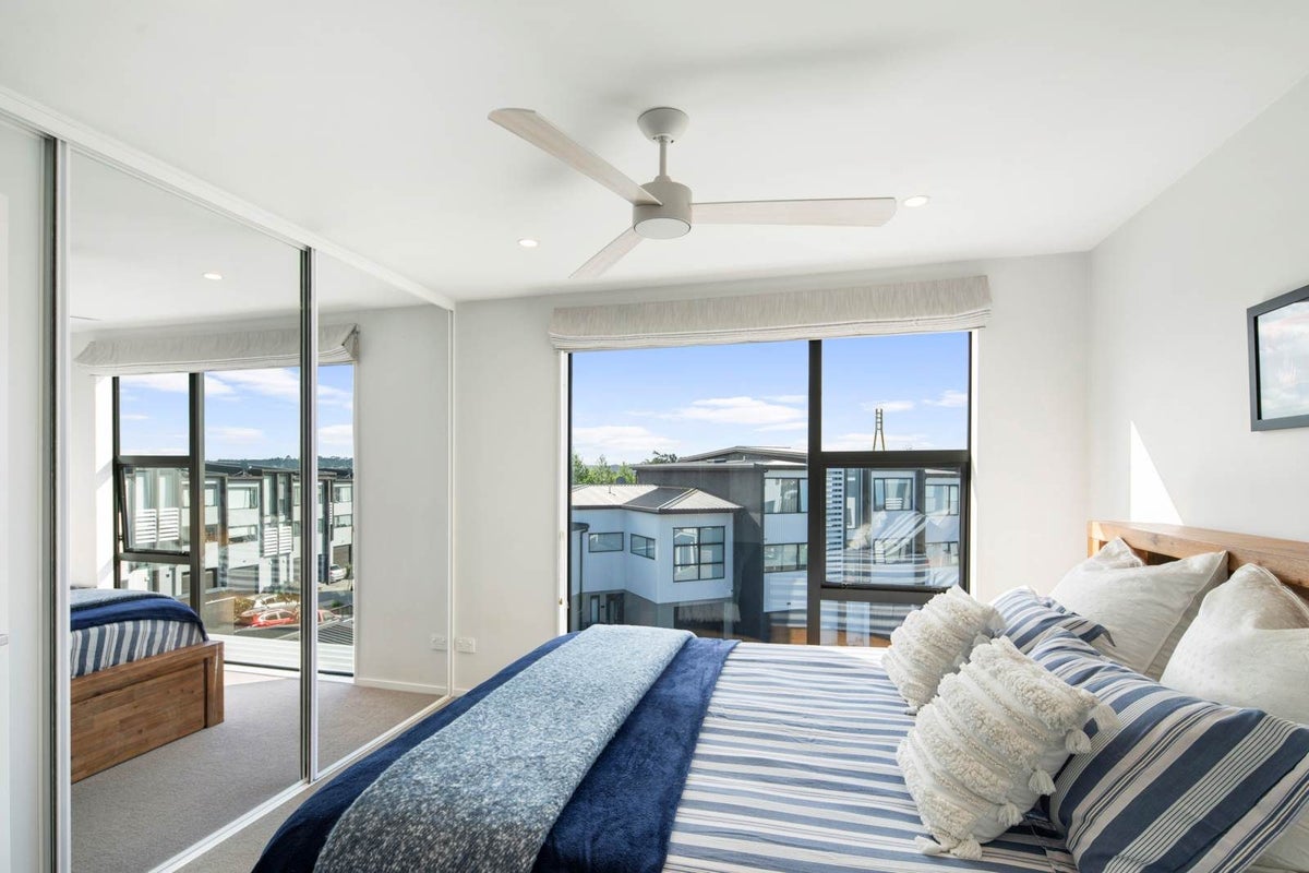 11 Settlers Avenue, Hobsonville, Auckland - Carousel 2