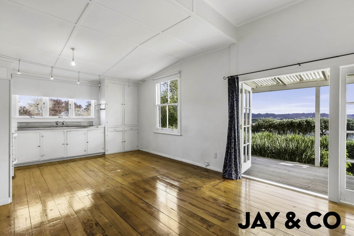 87 Creightons Road, Clevedon, Papakura - Carousel 2