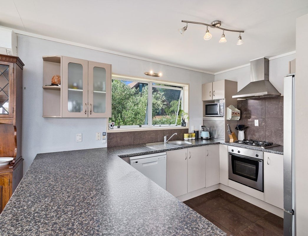 36B Devon Street, Glenholme, Rotorua - Carousel 2