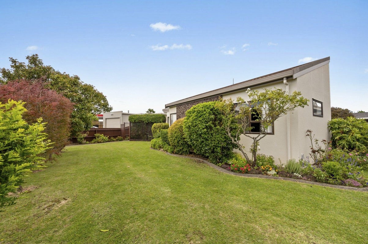 5/386 Gloucester ST, TARADALE, NAPIER - Carousel 1