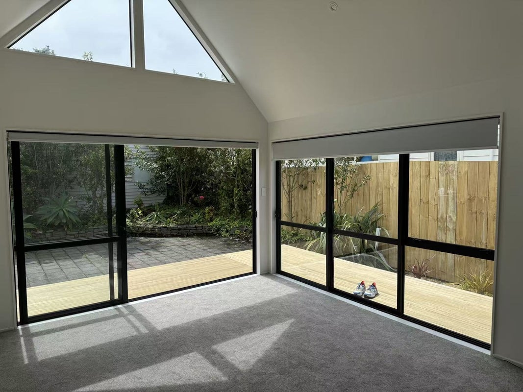 2/30 Tristram Avenue, Forrest Hill, Auckland - Carousel 1
