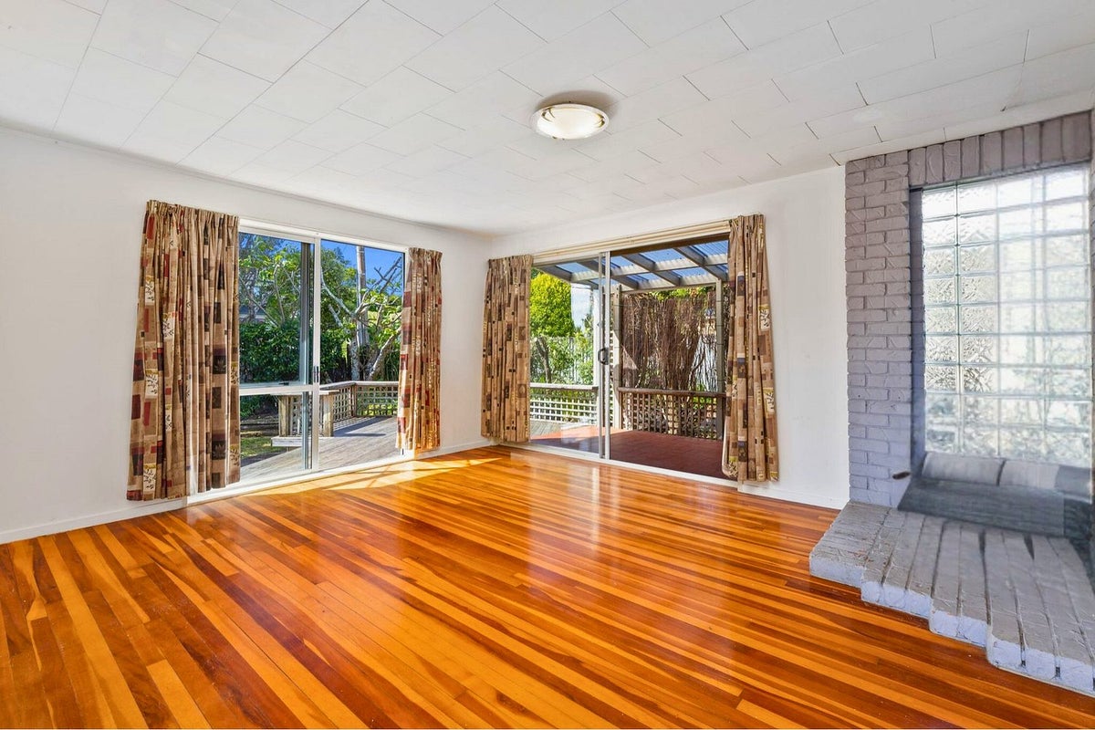 20 Spencer Road, Pinehill, Auckland - Carousel 2