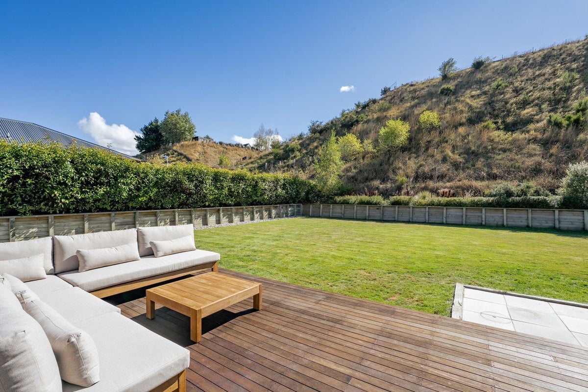 31 Stalker Road, Lower Shotover, Queenstown - Carousel 2