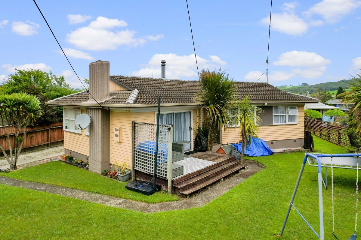 294 Clayton Road, Pukehangi, Rotorua - Carousel 2