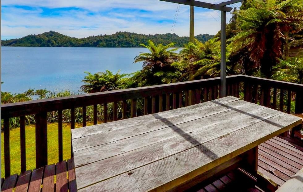 567 State Highway 30, Lake Rotoma, Rotorua - Carousel 1