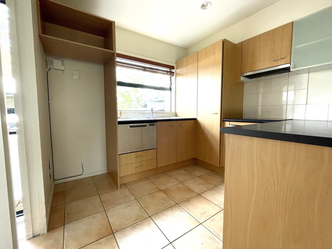 3N Laxon Terrace, Remuera, Auckland - Carousel 2