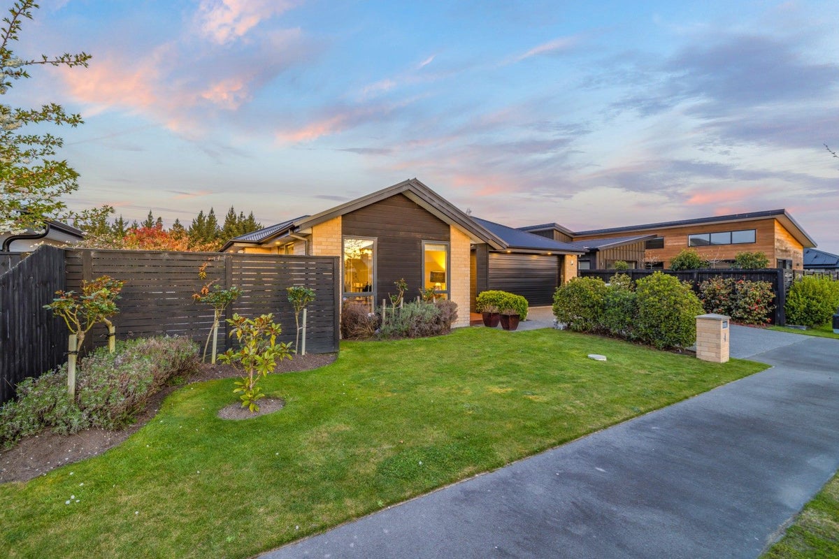 4 Te Whariki Street, Marshland, Christchurch - Carousel 24
