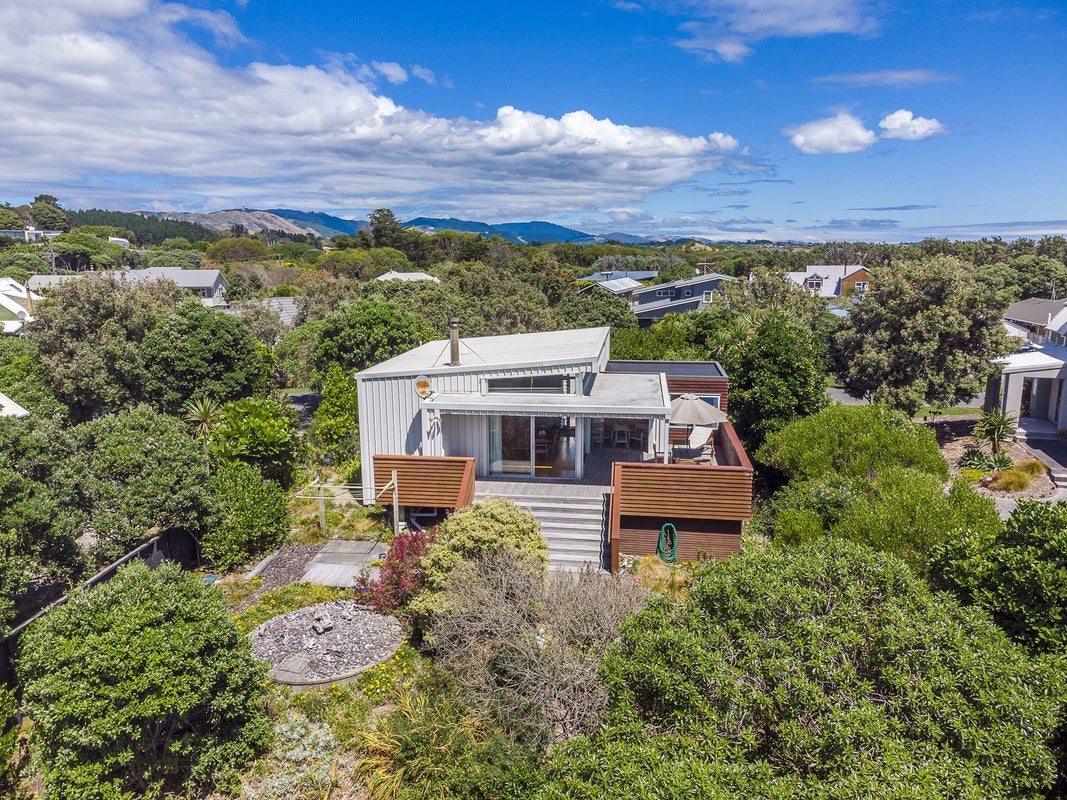 16 Marram Way, Peka Peka, Waikanae - Carousel 23