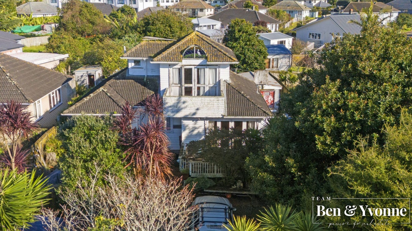 39 Dunkirk Road, Panmure, Auckland - Carousel 1