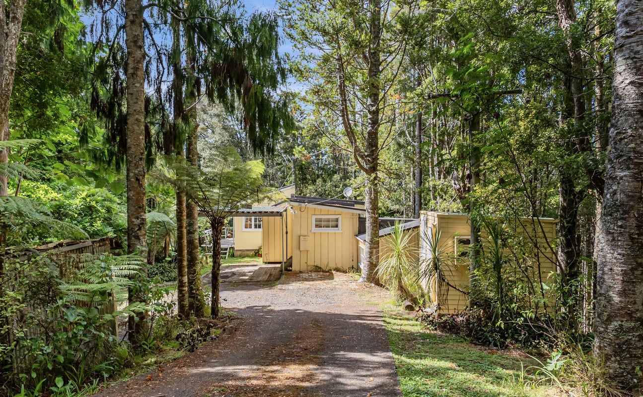 200 Forest Hill Road, Waiatarua, Auckland - Carousel 22