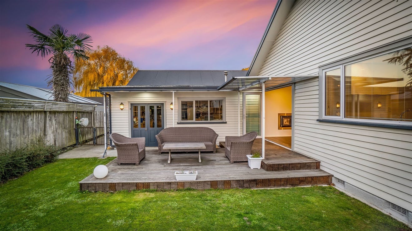 139 Centaurus Road, Saint Martins, Christchurch - Carousel 2
