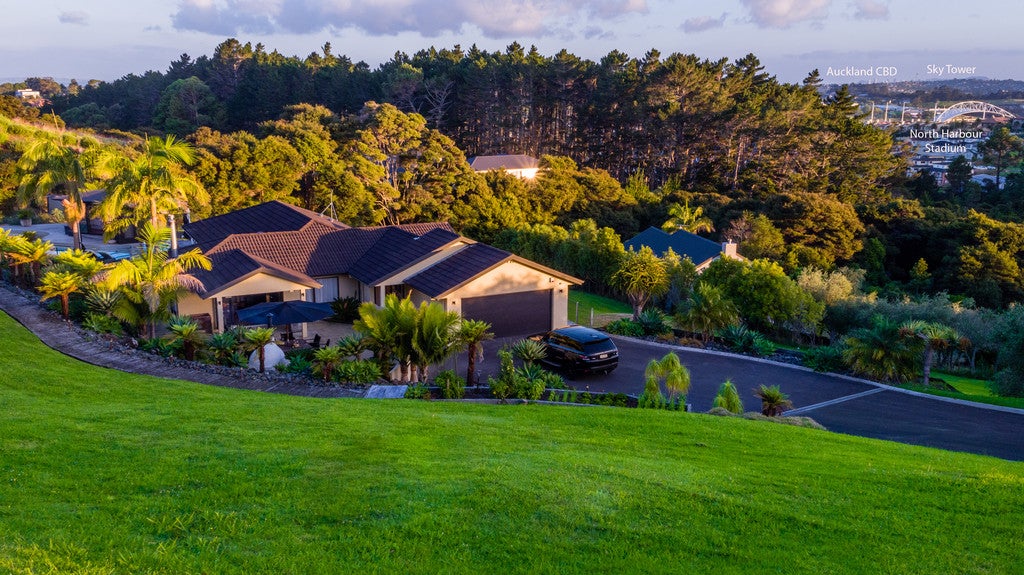 211 Gills Road, Albany Heights, Auckland - Carousel 1