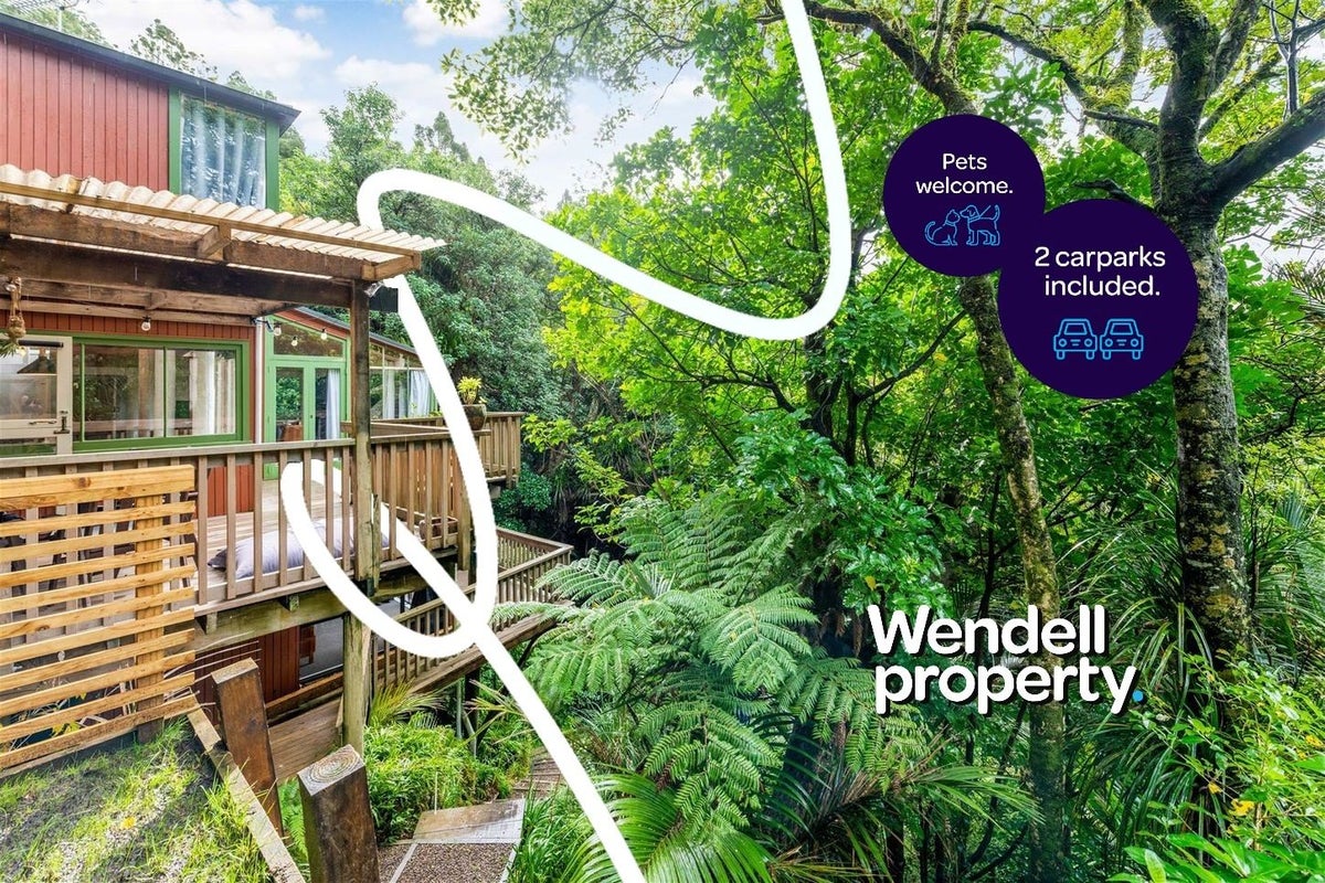 40 Tanekaha Road, Titirangi, Auckland - Carousel 1