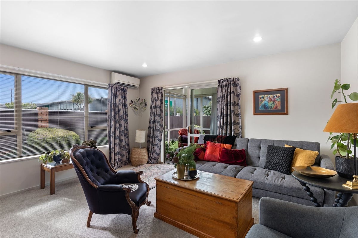 84 Main North Road, Papanui, Christchurch - Carousel 2