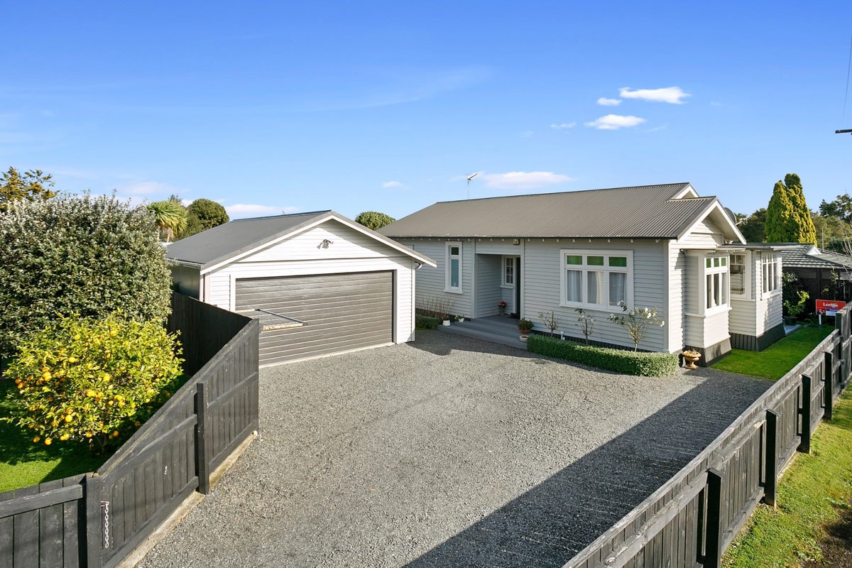 56A Houchens Road, Glenview, Hamilton - Carousel 2